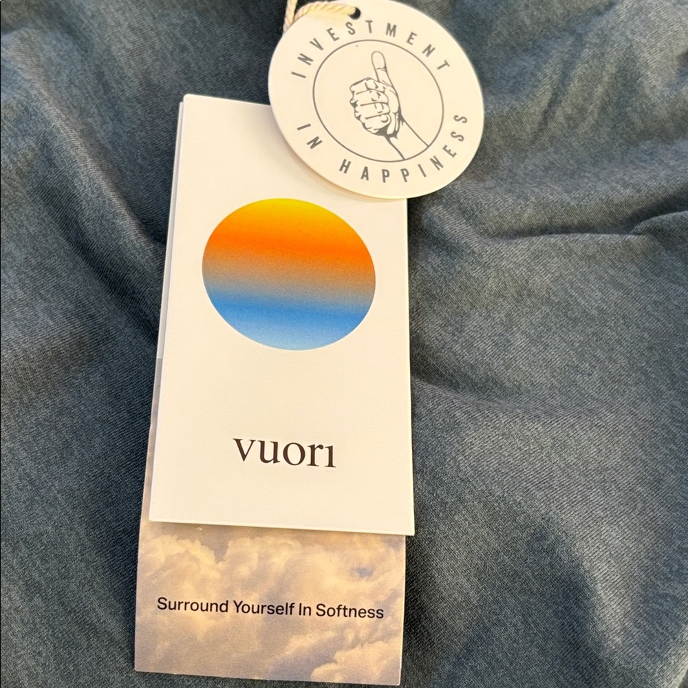 NWT Vuori Performance Jogger - Picture 7 of 9